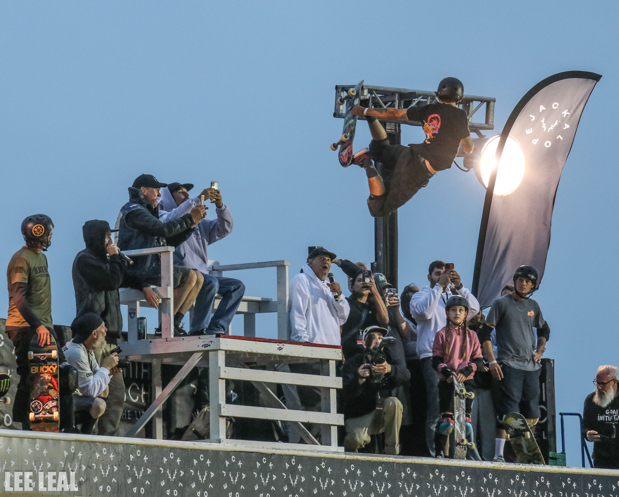 Skateboarding Videos & Edits